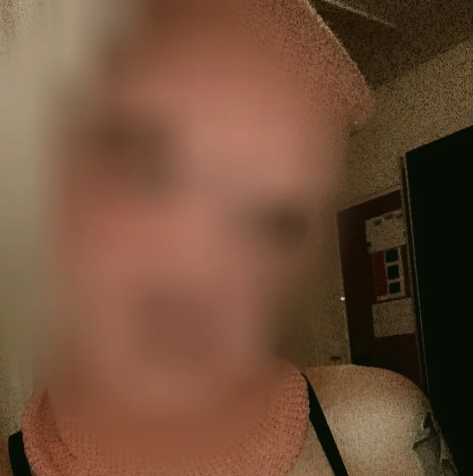 Alena, 31