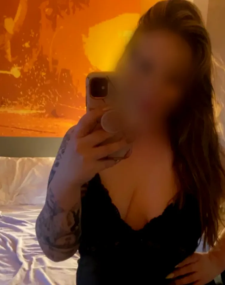 Hanna, 29
