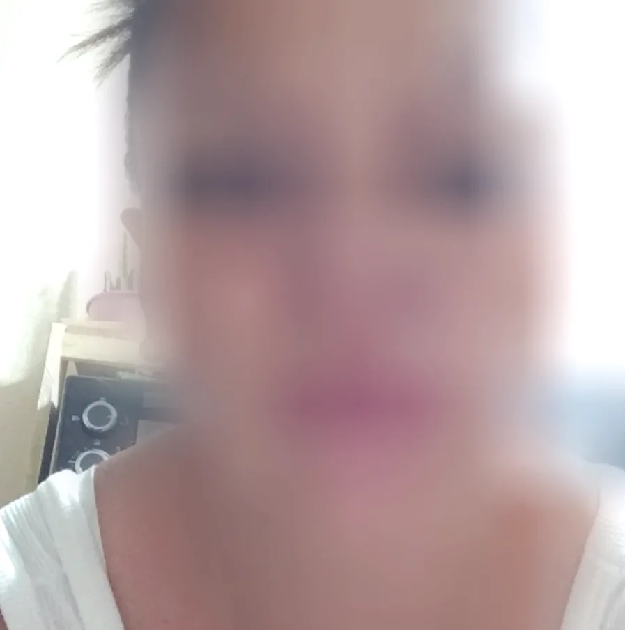 Hannah, 37