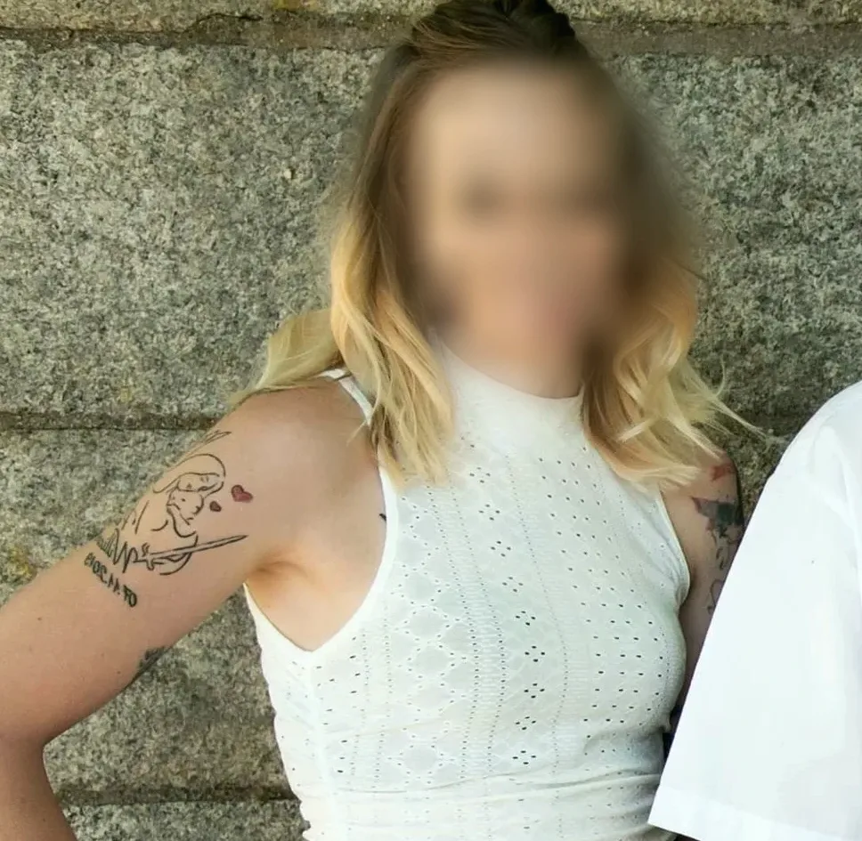 Nadine, 32