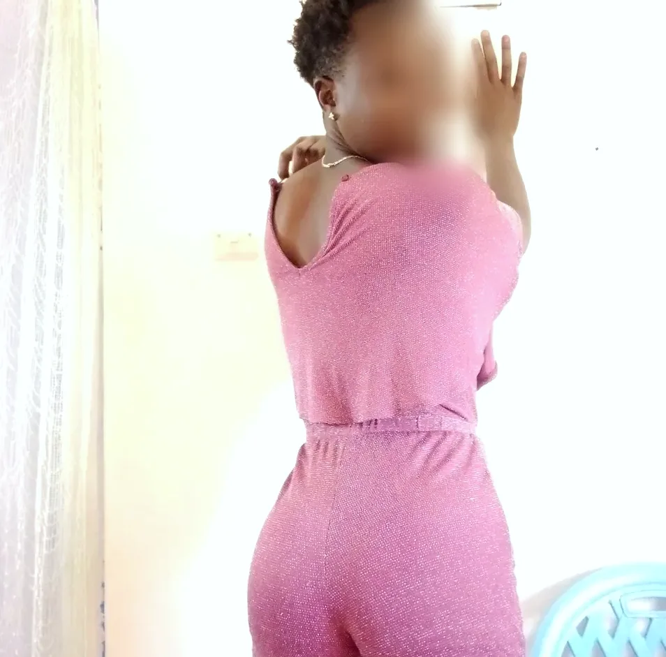 Sina, 30